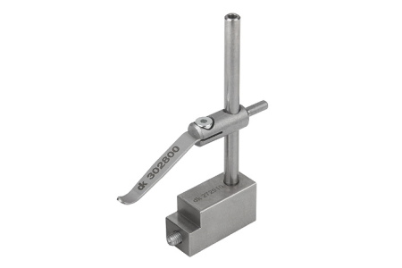 Spring clamp with mounting for V-blocks